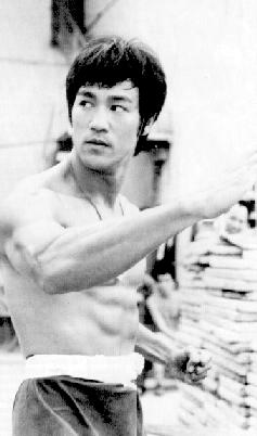 brucelee21.jpg (15106 bytes)